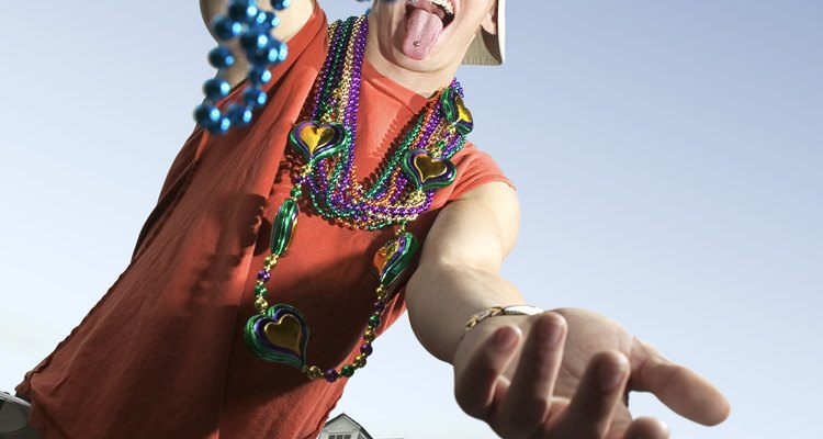 Celebra con Mardi Gras fiestas temáticas, graduaciones y carnavales.