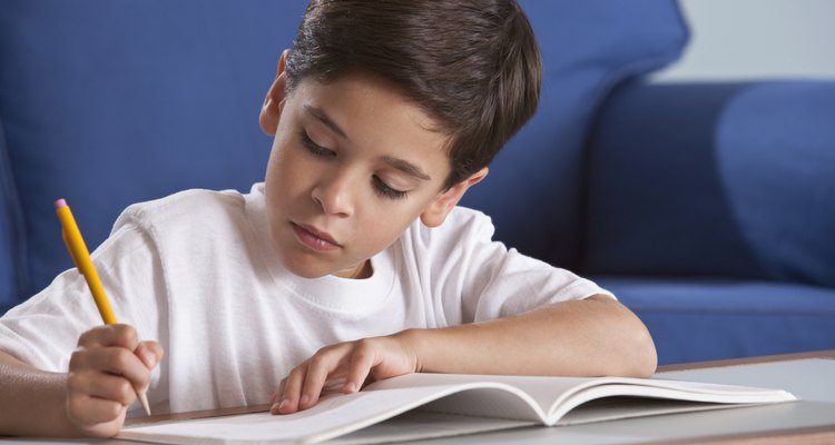 El color azul crea un ambiente calmo donde tu niño puede estudiar y completar la tarea.