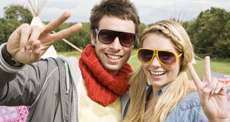 Portrait of happy couple in sunglasses