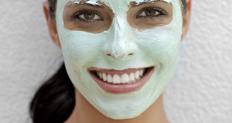 Aplique seu creme caseiro por 15 minutos todos os dias durante um mês