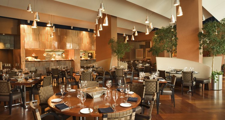 Utilizar estratégicamente el espacio hace acogedor a un restaurante.