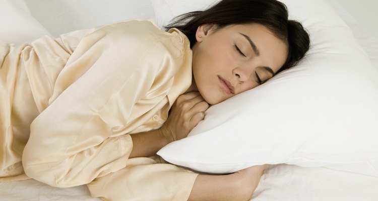 10 foods to help you sleep like a baby