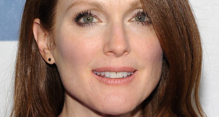 Julianne Moore e seu ruivo escuro