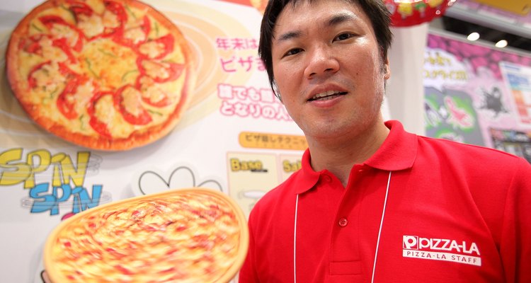 En la pizza Japonesa la salsa se reemplaza por tinta de calamar.