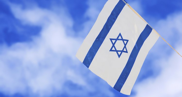 A Estrela de Davi aparece na bandeira israelense