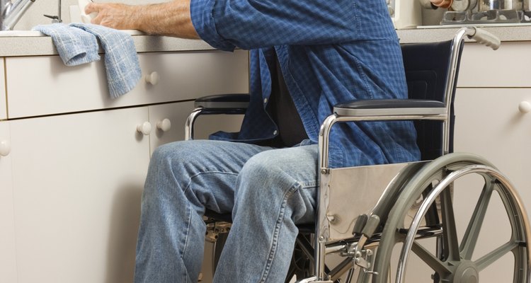 O abandono de residentes é comum em alguns asilos