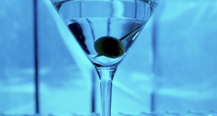 Decide qué sabor de martini deseas: dulce o seco (sin azúcar).