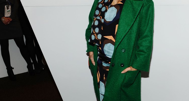 La estrella de rock Fergie lleva muy bien el verde en la Semana de la moda de Mercedes Benz en febrero de 2011.