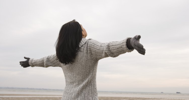 Atrae hacia ti la energía positiva haciendo limpieza en tu karma.