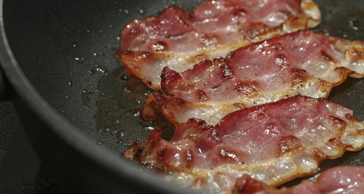 Frying bacon