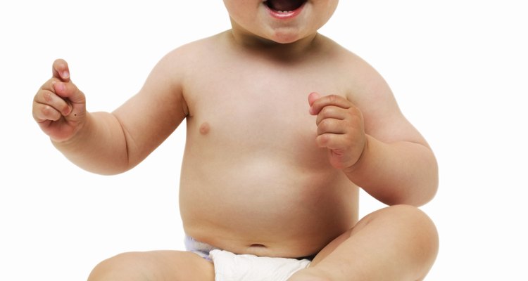 Un niño de 1 año de edad, es en general muy bueno para escuchar a las señales de su cuerpo.