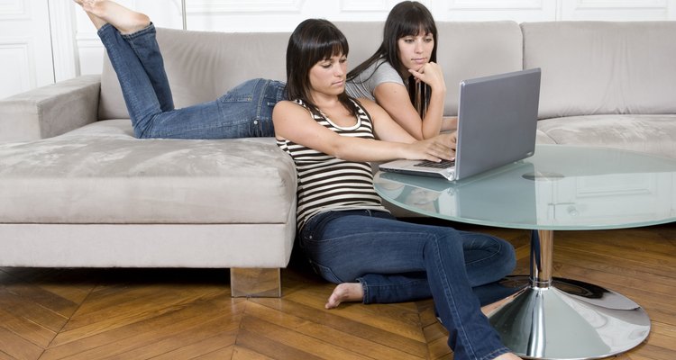 Faça as suas próprias etiquetas e rótulos de forma rápida e barata usando um computador