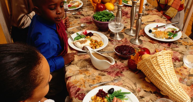 Aumente sua mesa de jantar para acomodar toda sua família