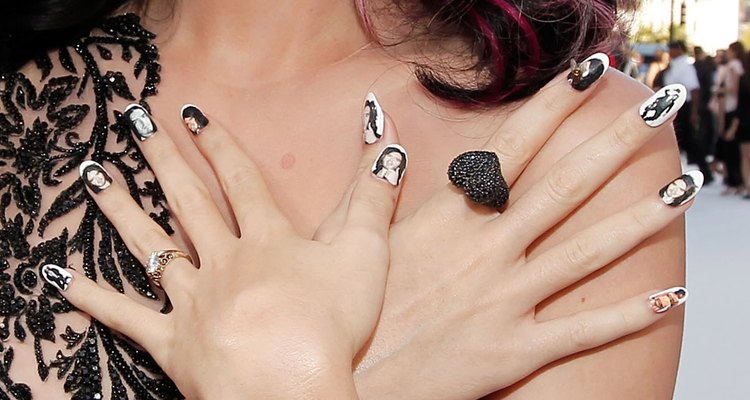 When applied correctly, fibreglass nails will look very natural.
