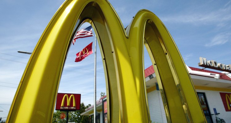 Restaurante McDonald's em Redwood City, Califórnia, EUA