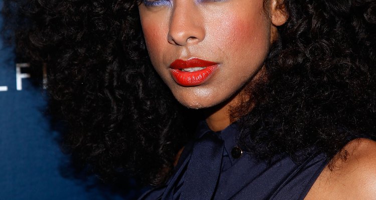 Corinne Bailey Rae nos bastidores do Tommy Hilfiger Fashion Show - Primavera 2012, durante o Mercedes-Benz Fashion Week