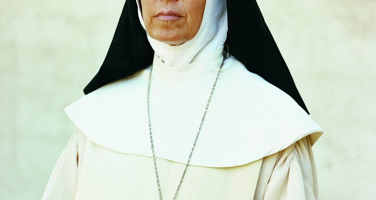 Los requisitos para las monjas dependen de la comunidad religiosa.