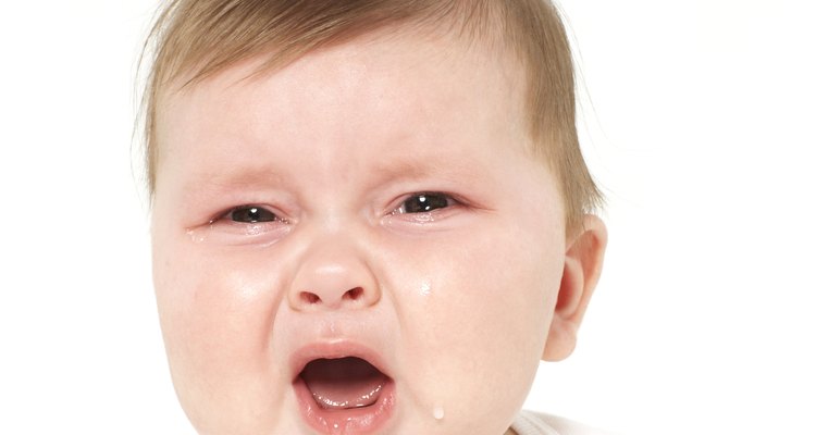 Consigue que un niño de 2 años deje de llorar y duerma solo.