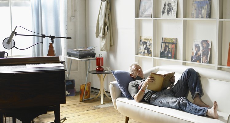 do it yourself sheet vinyl vs laminate flooring