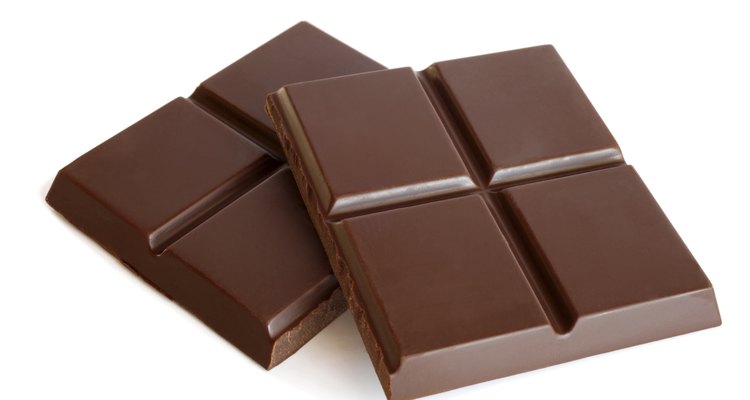 Mould chocolate into a cup shape