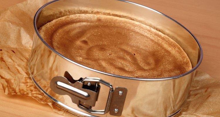 Baking Sponge Cake