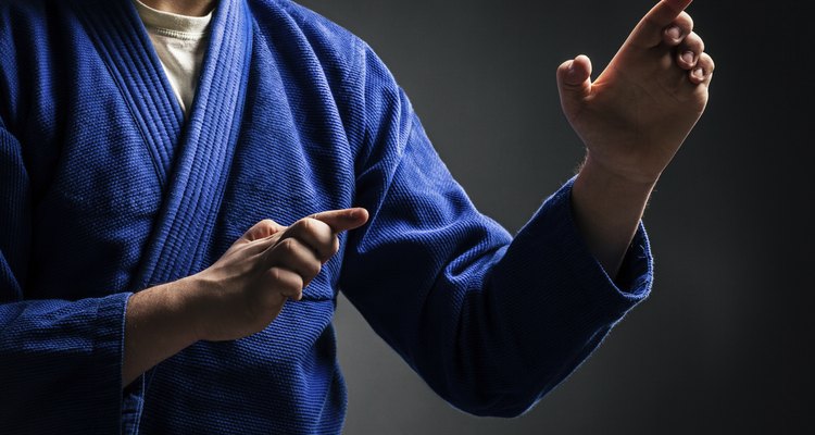 Pencak Silat is an online martial arts action game.