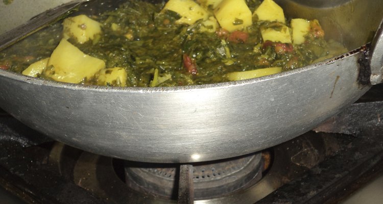 Fenugreek leaves and potatoes