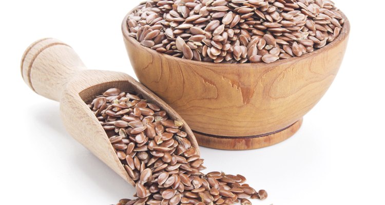 Vitaminas e proteínas estão entre as substâncias presentes na linhaça