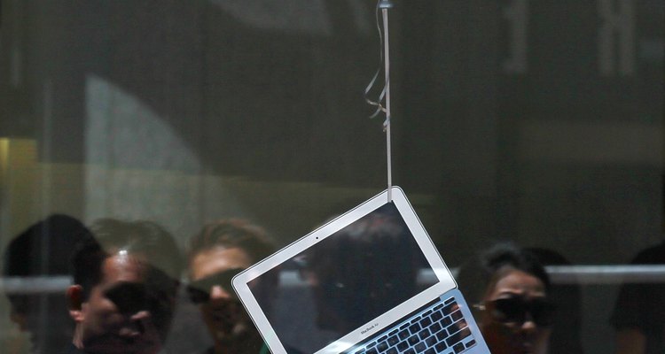 A Apple lançou o MacBook Air em julho de 2011
