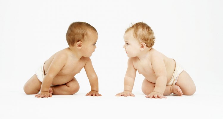 Los bebés, niños y adultos pueden hacerse la prueba de paternidad.