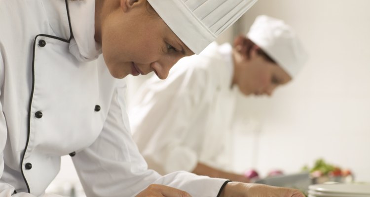 Los adolescentes que disfrutan de la cocina encontrarán un amplio número de programas de verano para elegir.