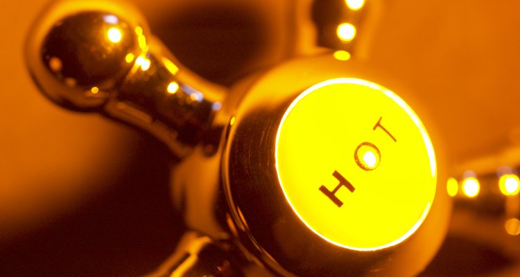 Cuando tu calentador de agua caliente GE falla en encender, lo primero que deberías hacer es verificar si el gas está encendido