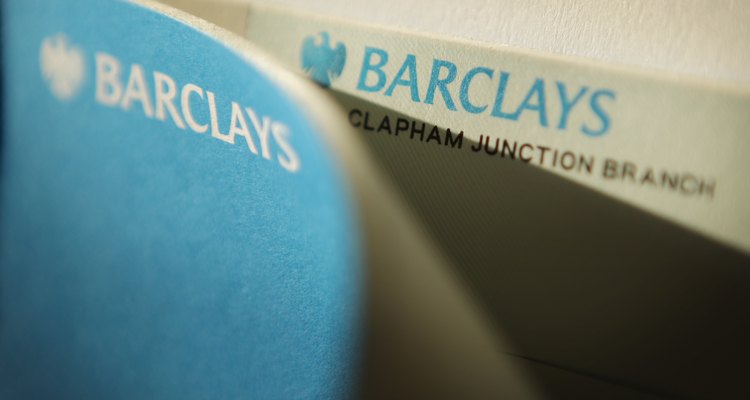 Cheques are to be phased out by 2018.