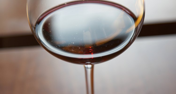 Los vinos tintos combinan bien con pastas y lasañas.