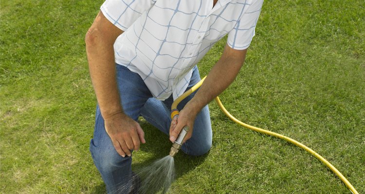 Conserte seu sistema de irrigação para garantir a saúde da sua grama
