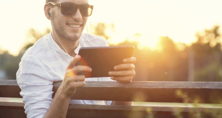 Finding someone to date in real time starts with a good online introduction.