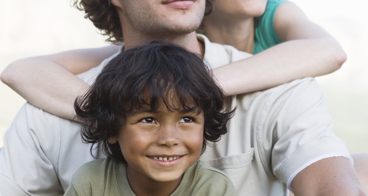 De ahora en adelante él será parte de tu familia.