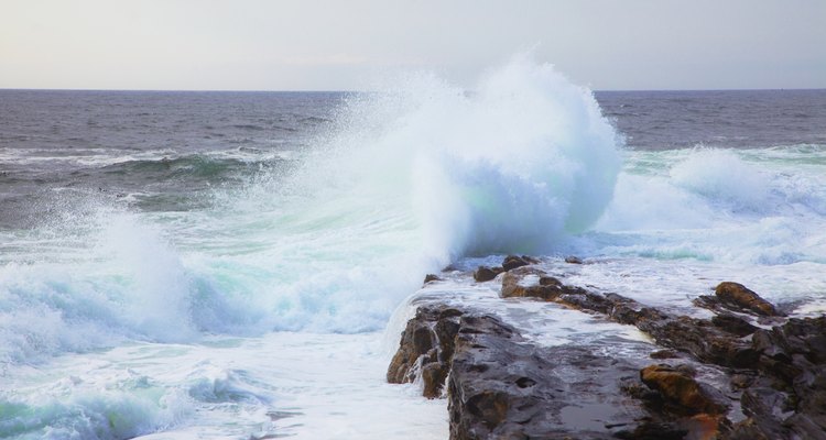 Apenas três por cento da água do mundo é doce e 90% dela está na Antártica