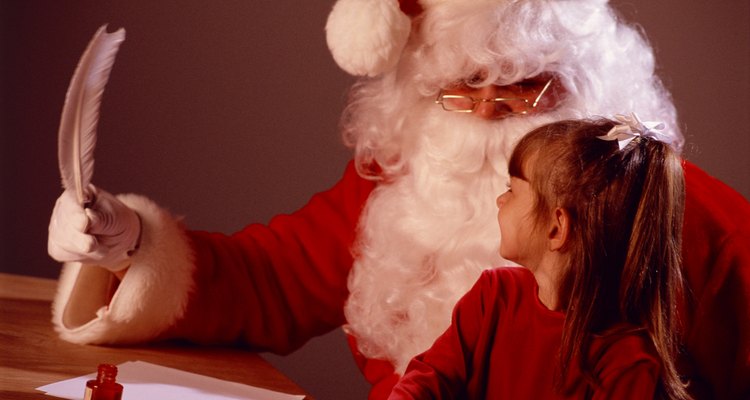 Los niños pequeños usualmente quieren quedarse en la lista de niños buenos de Santa.
