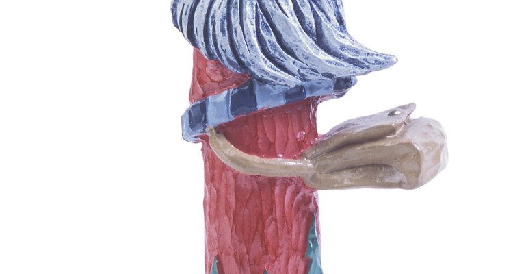 Wooden reels can form the body of Santa.