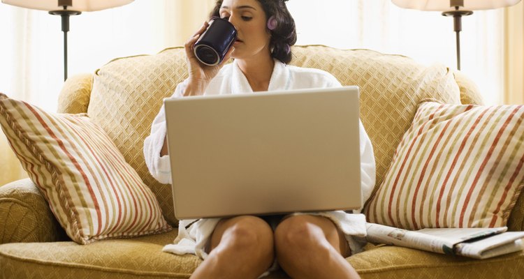 Use café no cabelo
