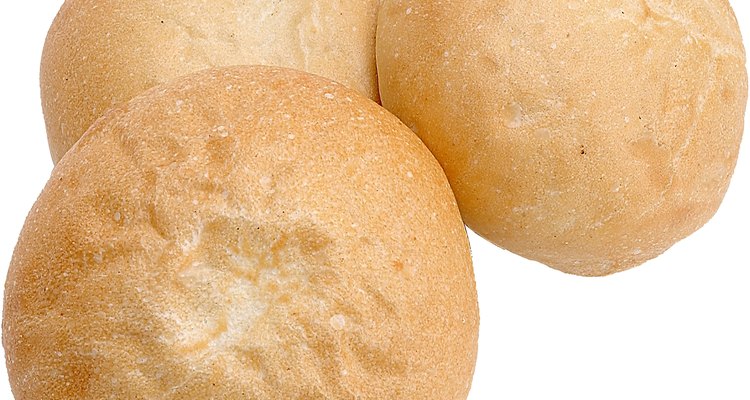 A acidez do pão fermentado diminui o processo de mofo