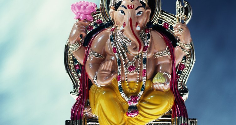 Señor Ganesh es el Dios Hindú (deva) honrado por muchas otras religiones.