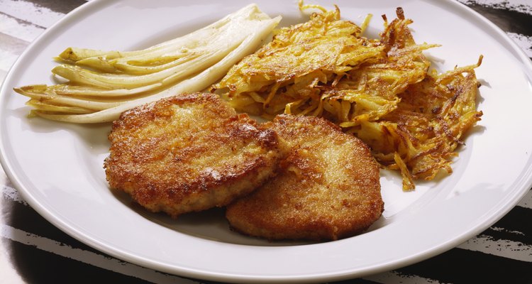 Las papas al estilo hash brown son típicas de un brunch americano.