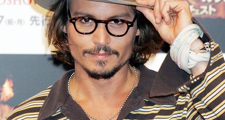 Copie o cabelo de Johnny Depp