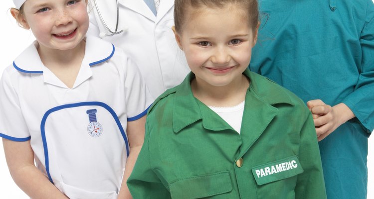 Doctors and nurses make a good group costume for six people.