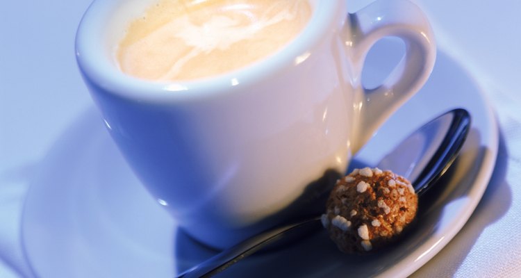 La leche vaporizada puede añadirse a tu bebida favorita de café saborizado.