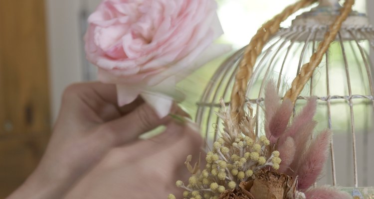 Sealing dried flowers will keep them from easily crumbling apart.