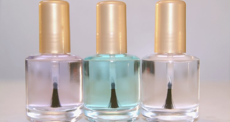 Differences Between Top Coats & Base Coats | Our Everyday Life