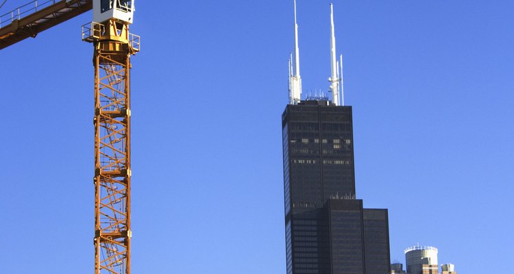 Las grúas torre pueden utilizarse en diversos proyectos de construcción.
